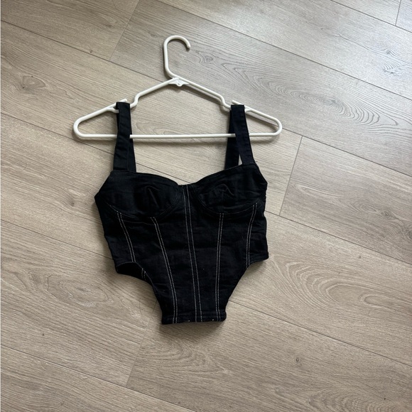 Zara Black Top with White Stitching - Picture 12 of 16